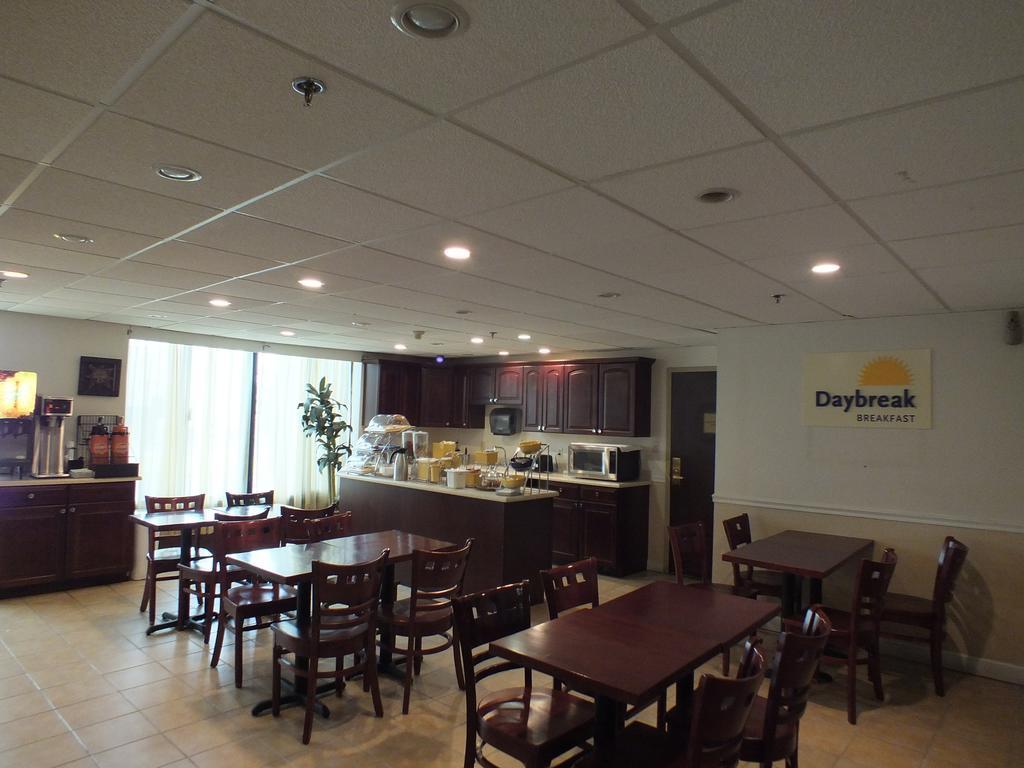 Days By Wyndham Northeast
