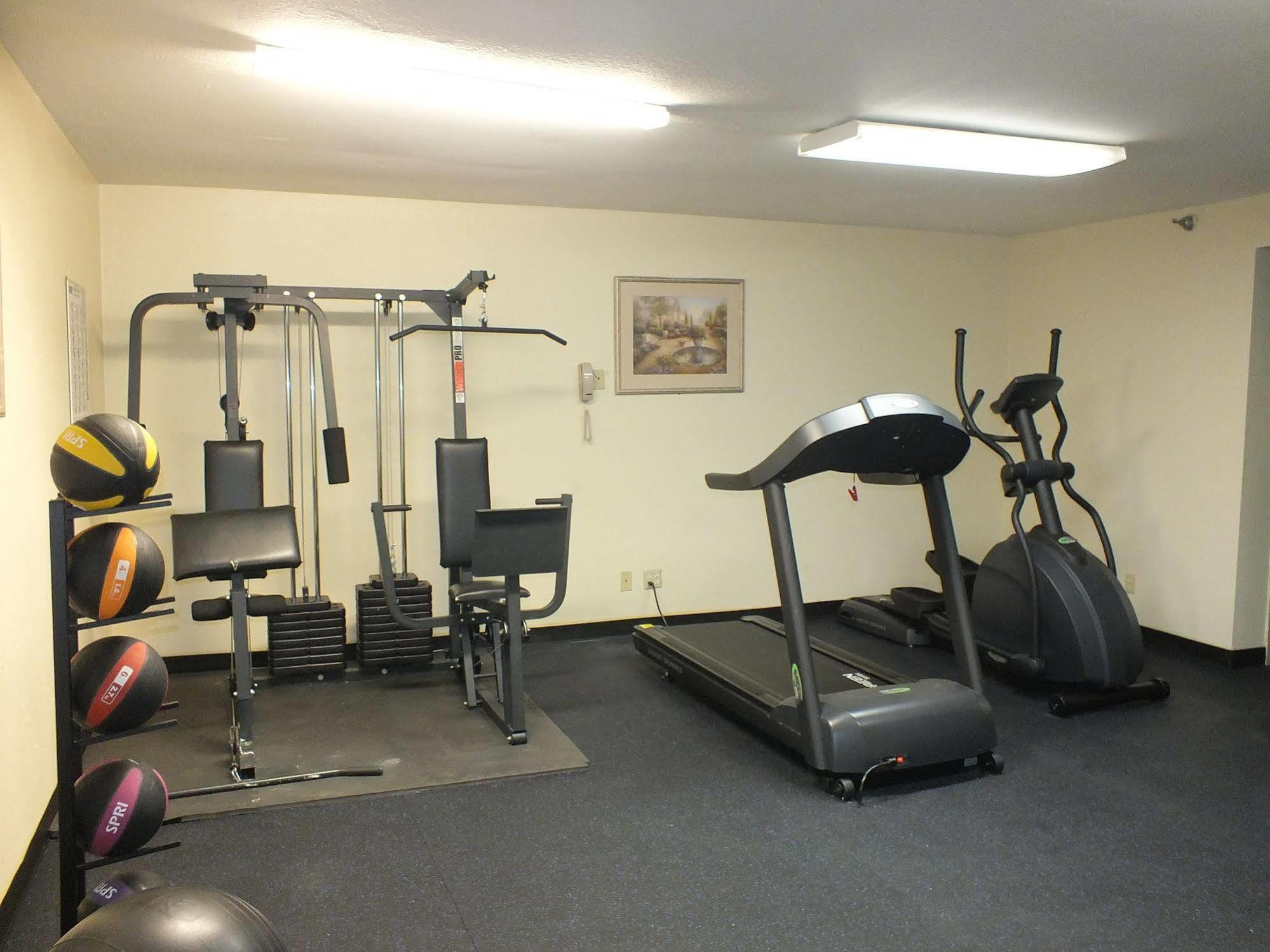 Days By Wyndham Northeast Hotel 2*